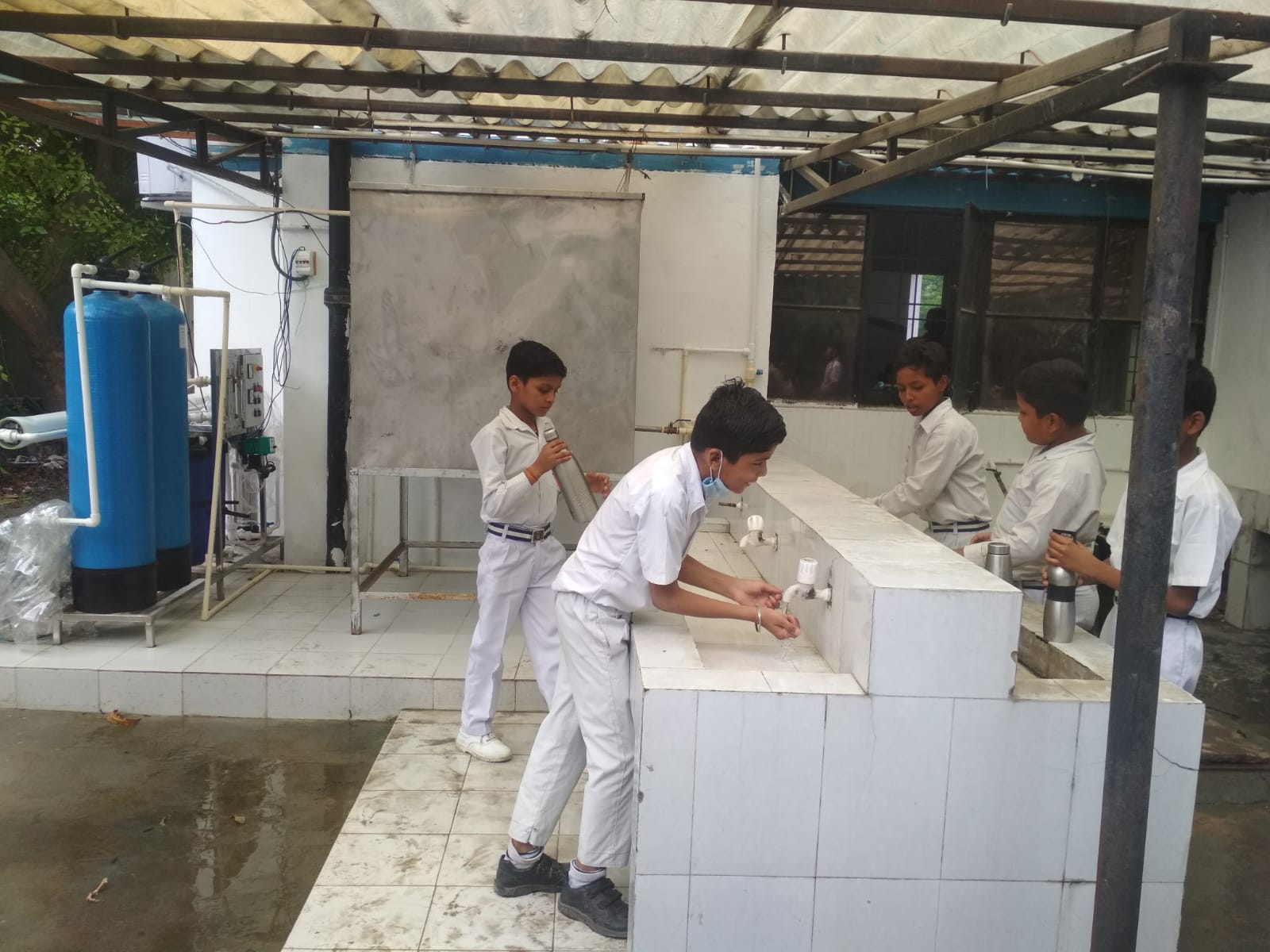 Chiller Manufacturer In Delhi